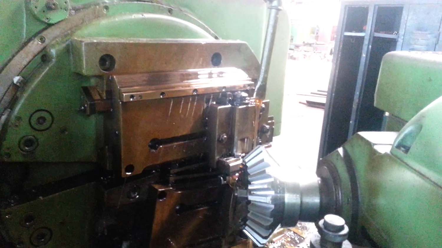 5А250П напівавтомат зубострогальный. Загальний вигляд 